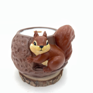Lumanare artizanală „Woodland Squirrel” – Philosykos