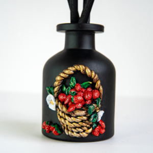 Parfum de interior „Coșul cu căpșuni”